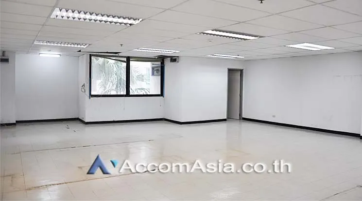 unitSplit-type Air |  Office space For Rent in Silom, Bangkok  near BTS Saint Louis - BTS Surasak (AA10480)